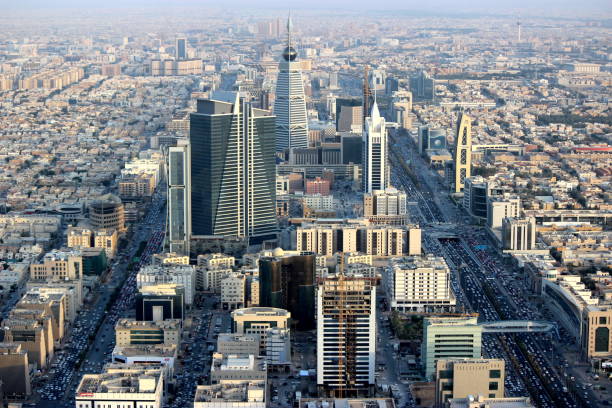دور الابتكار في إدارة العقارات وتحسين العوائد