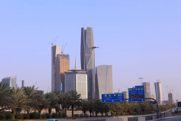تأثير التنمية المستدامة على تصميم العقارات الحديثة: نهج يوازن بين البيئة والاقتصاد