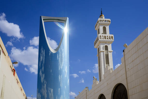 مستقبل العقارات الذكية: كيف تُغير التكنولوجيا مفهوم السكن؟